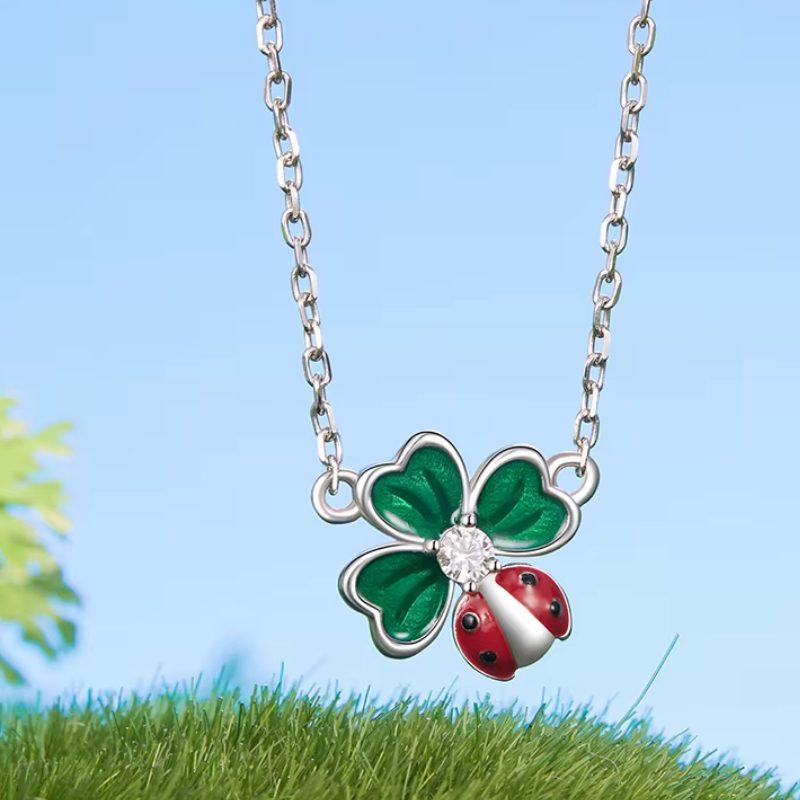 Collar Trébol de la Suerte