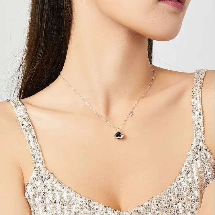 Collar Cosmos Eterno