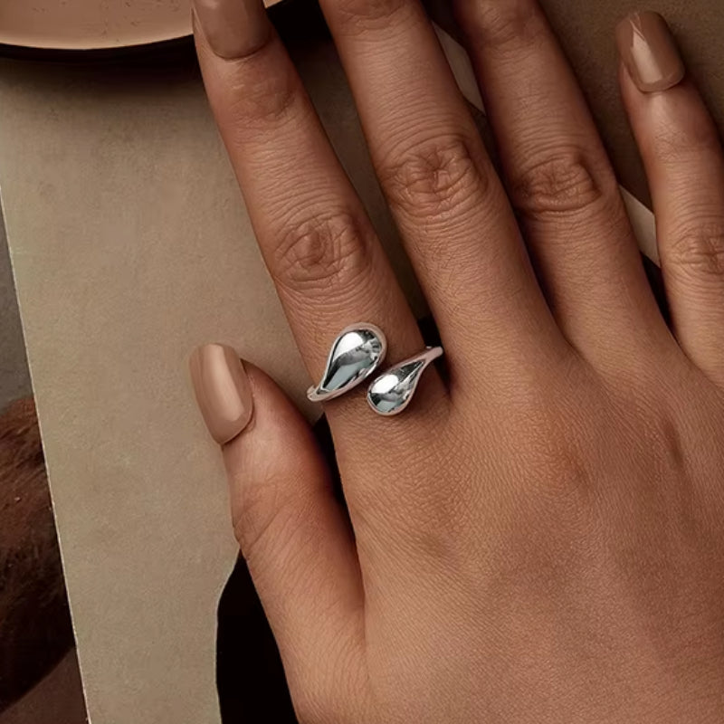 Anillo Livia