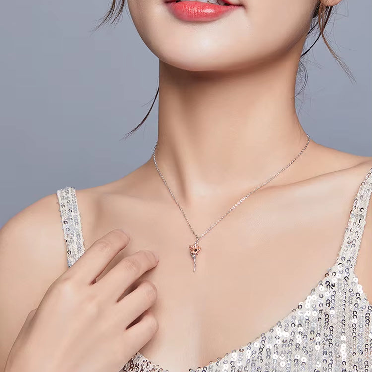 Collar Rosa Eterna