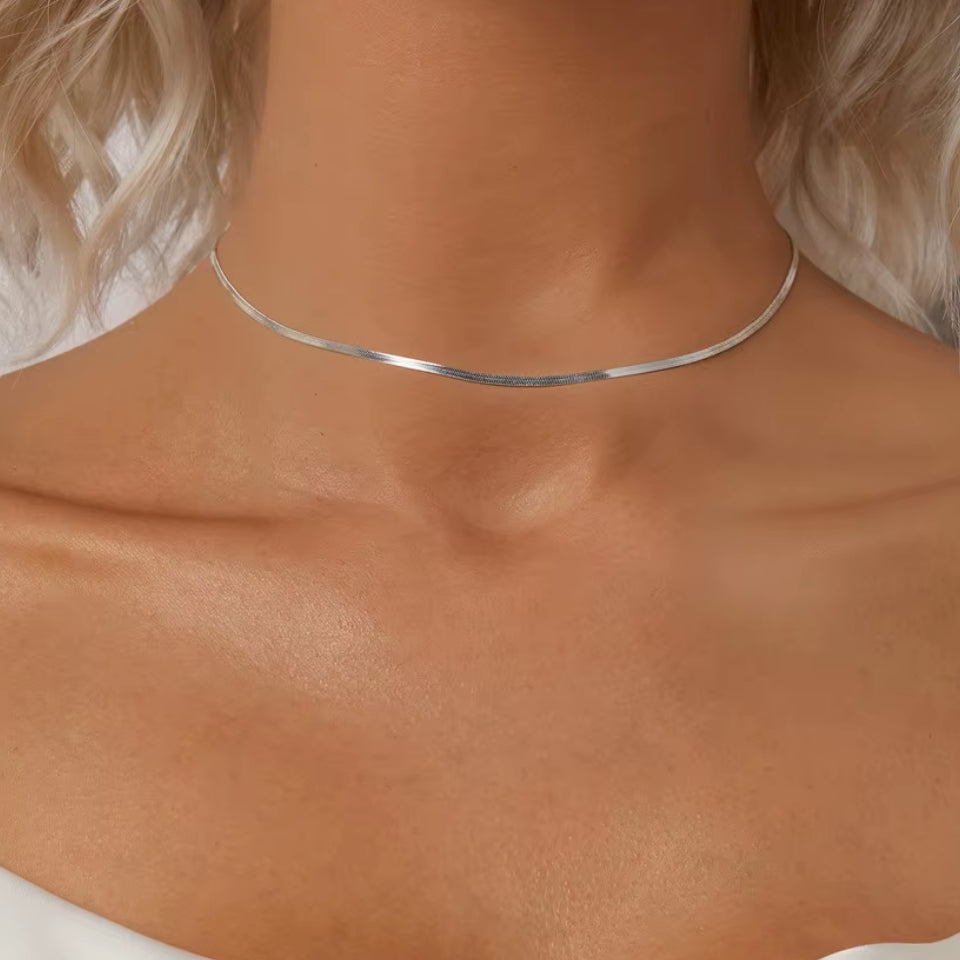 Collar Minimalista