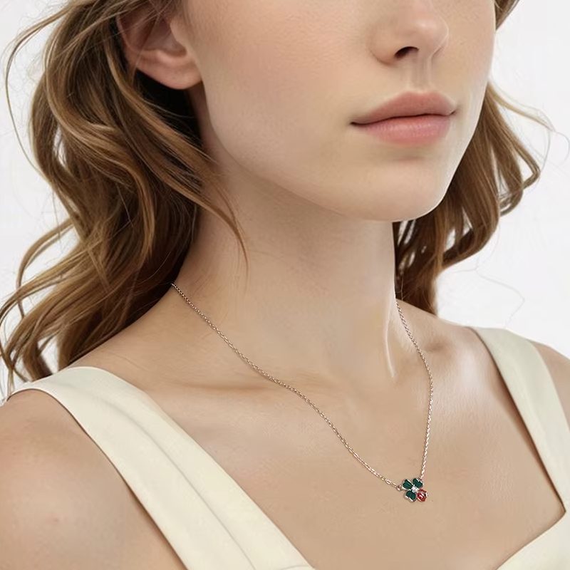 Collar Trébol de la Suerte