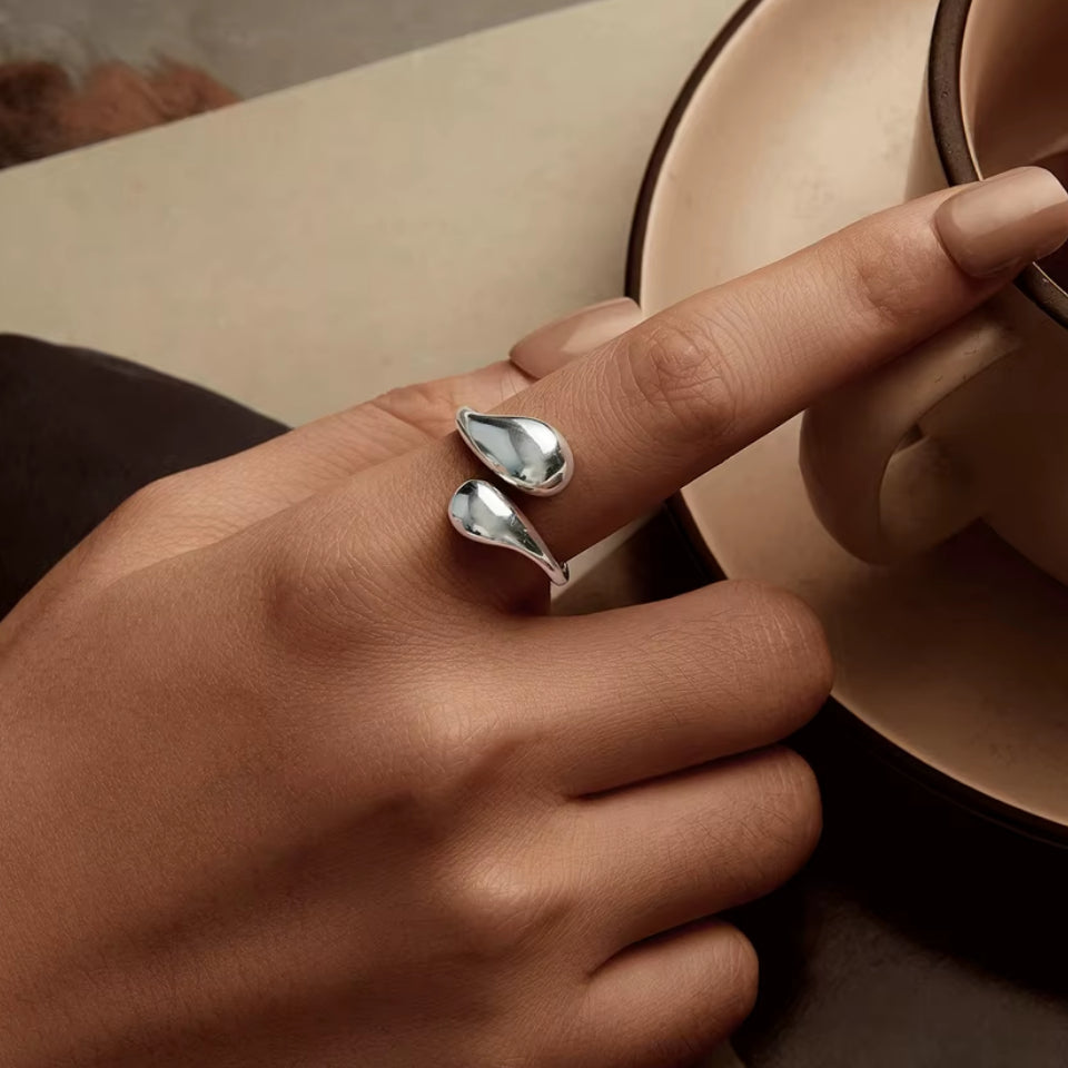 Anillo Livia
