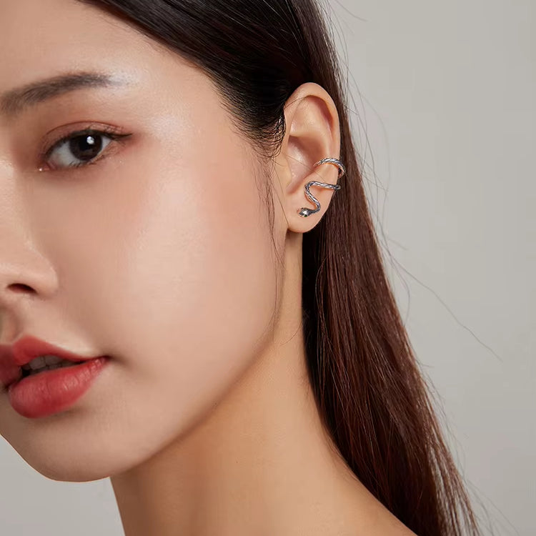 Ear Cuff Serpiente Mágica