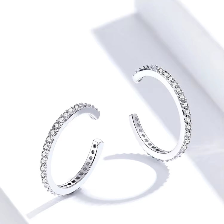 Ear Cuff Infinity Shine