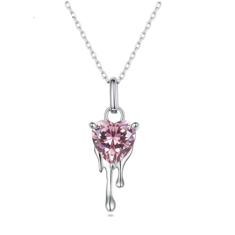 Collar Corazón en Llamas