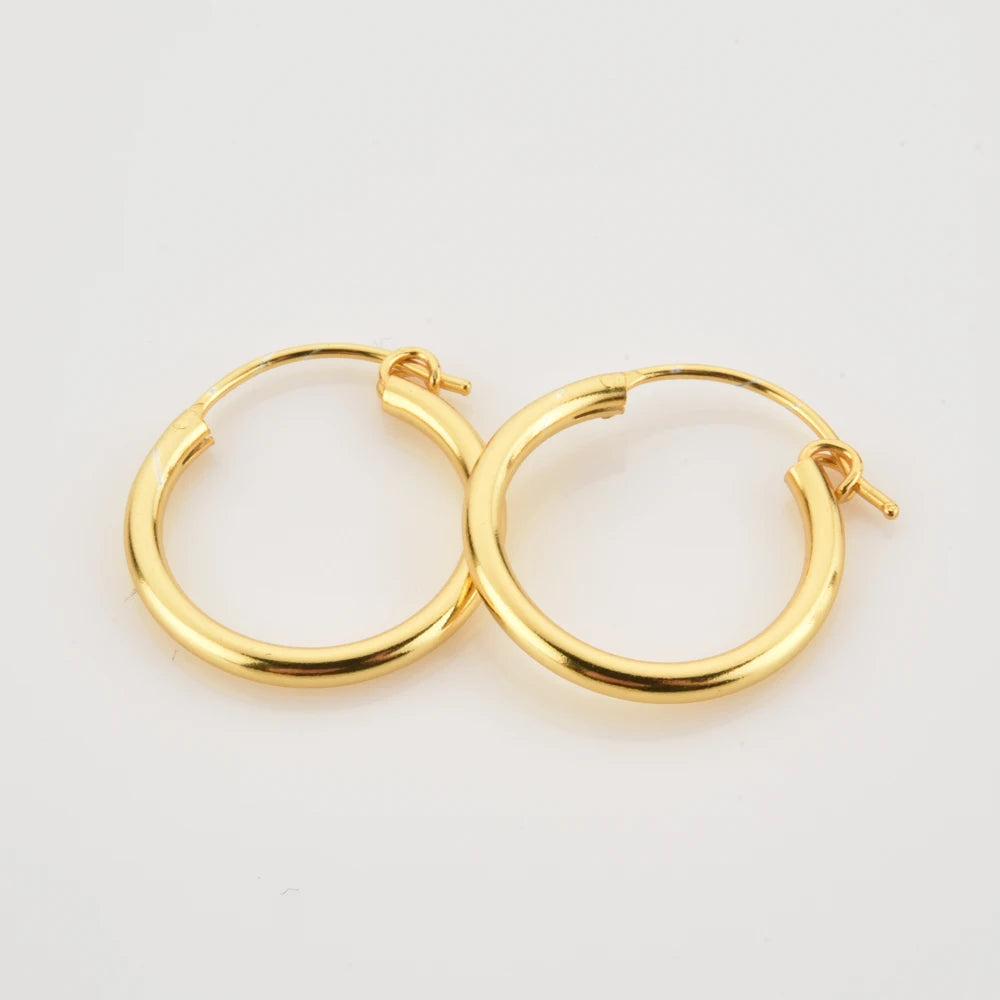 Aretes Clásicos Eterna