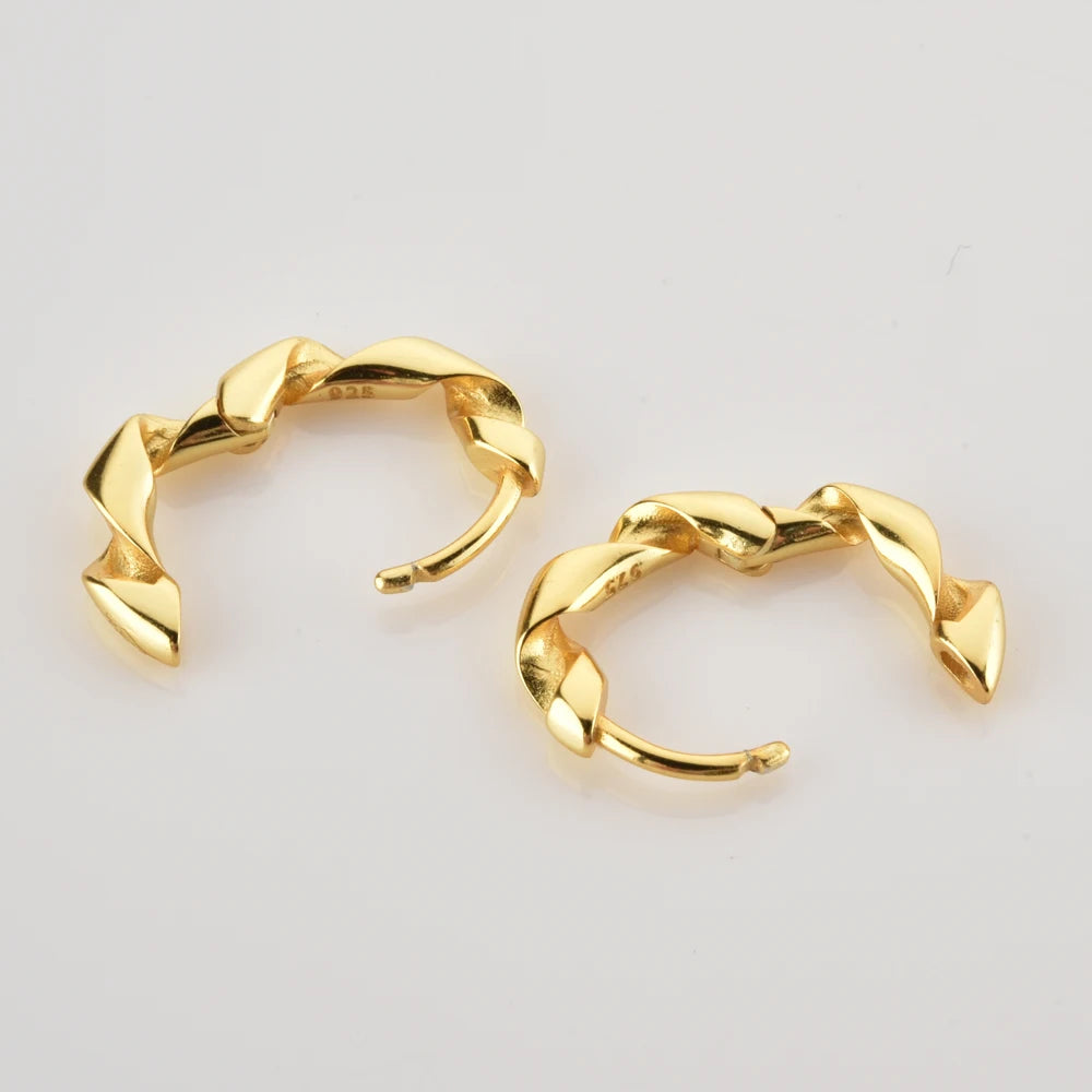 Aretes Huggies Trenzado
