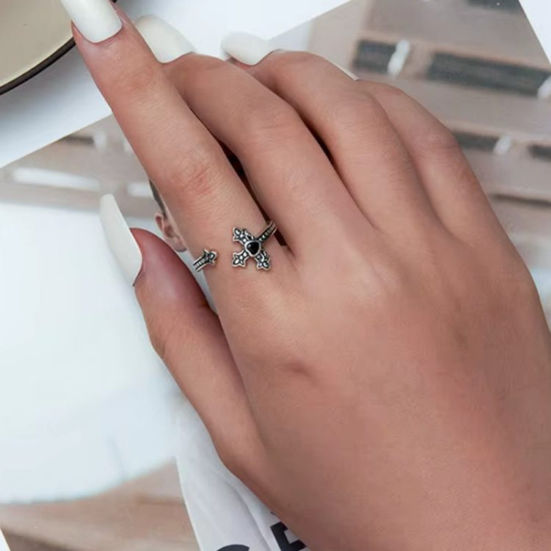 Anillo Cruz Gótica